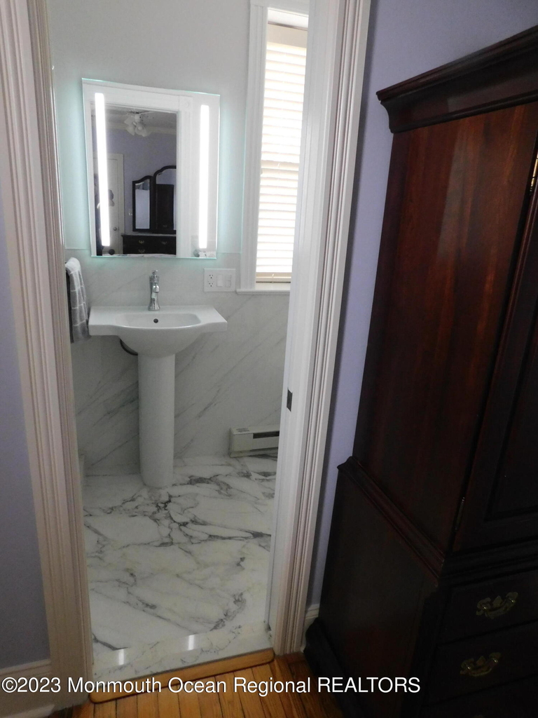 2005 5th Avenue - Photo 11