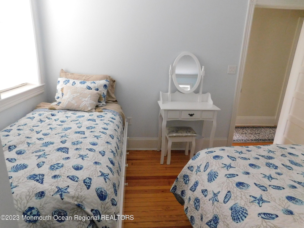 2005 5th Avenue - Photo 13