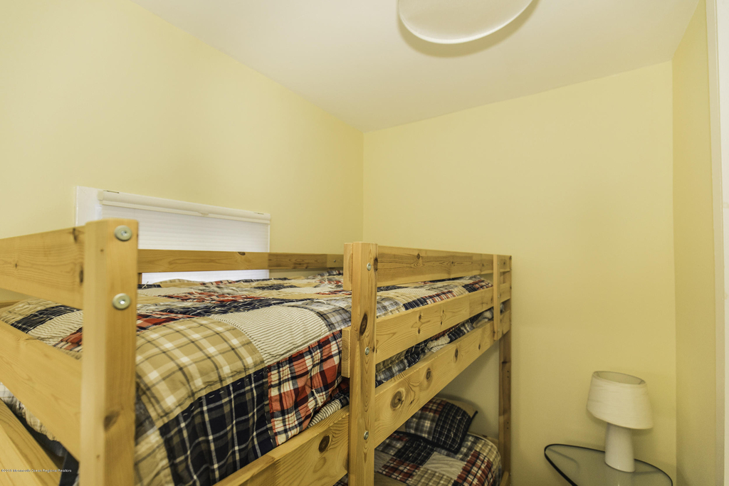 42 Central Avenue - Photo 23