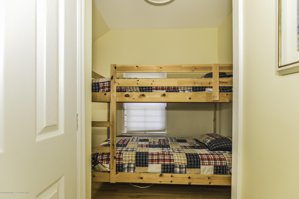 42 Central Avenue - Photo 24