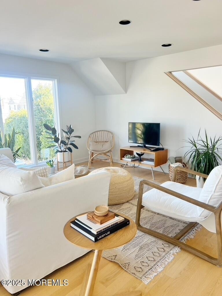 121 Bridge Avenue - Photo 3