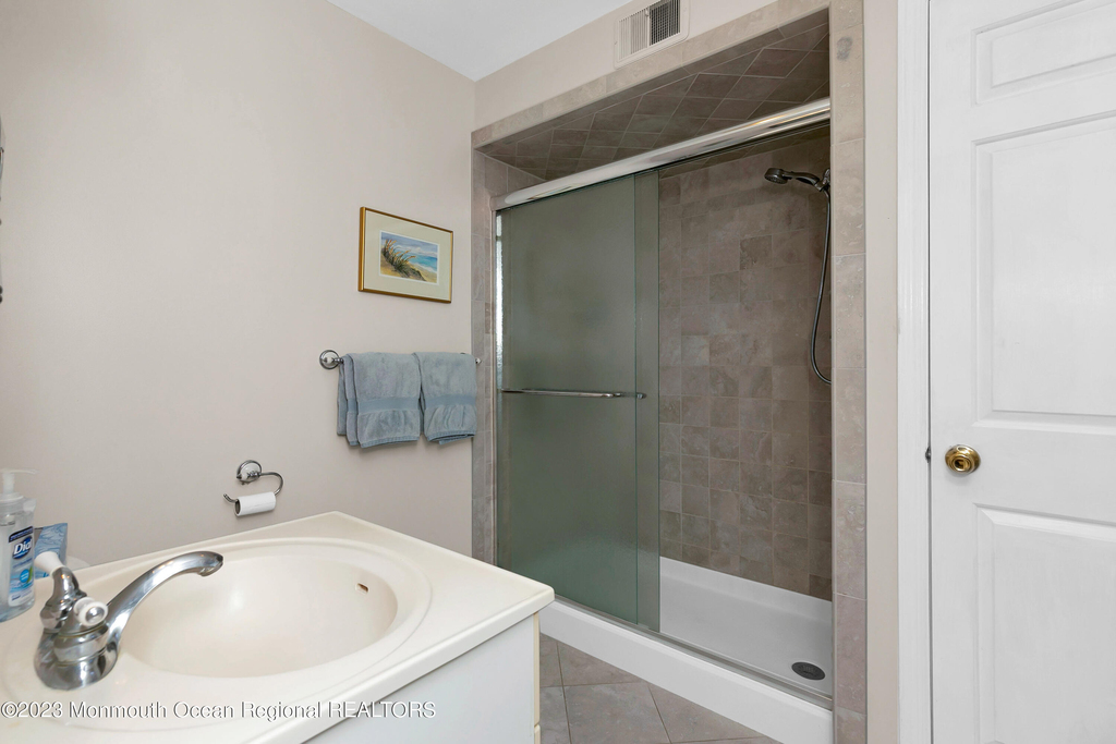 203 Washington Boulevard - Photo 23