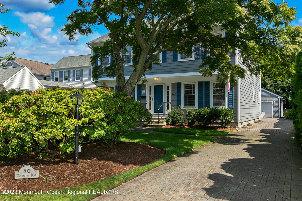 203 Washington Boulevard - Photo 1