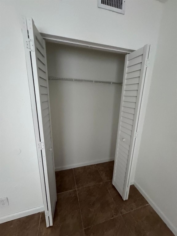 1161 Golden Lakes Boulevard - Photo 7