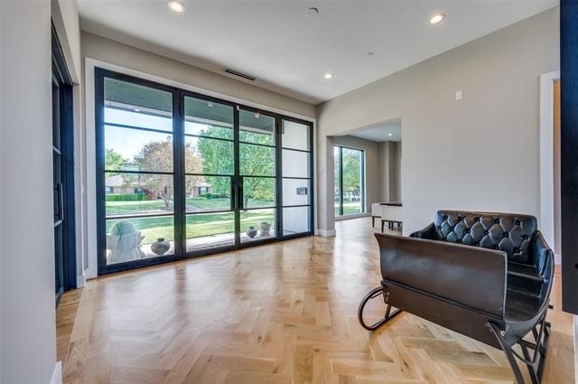 4215 Nashwood Lane - Photo 2