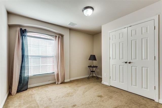 8730 Manhattan Avenue - Photo 8