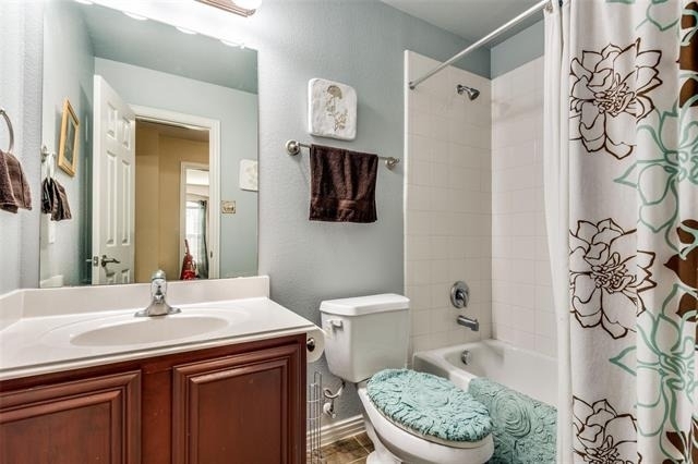 8730 Manhattan Avenue - Photo 10