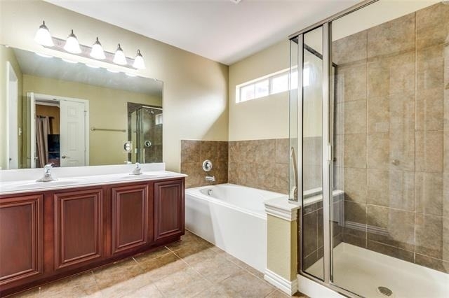 8730 Manhattan Avenue - Photo 6