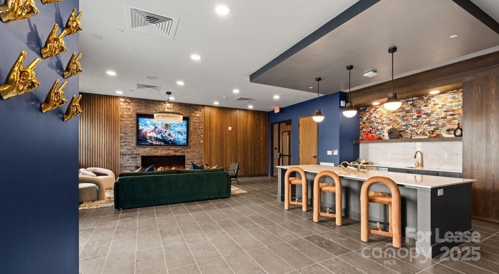 120 Matheson Avenue - Photo 4