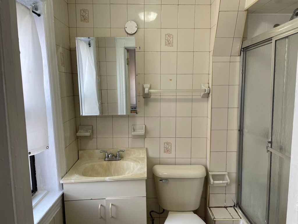 139 17th Street - Photo 5