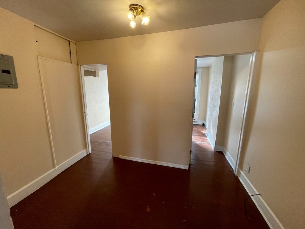 139 17th Street - Photo 0
