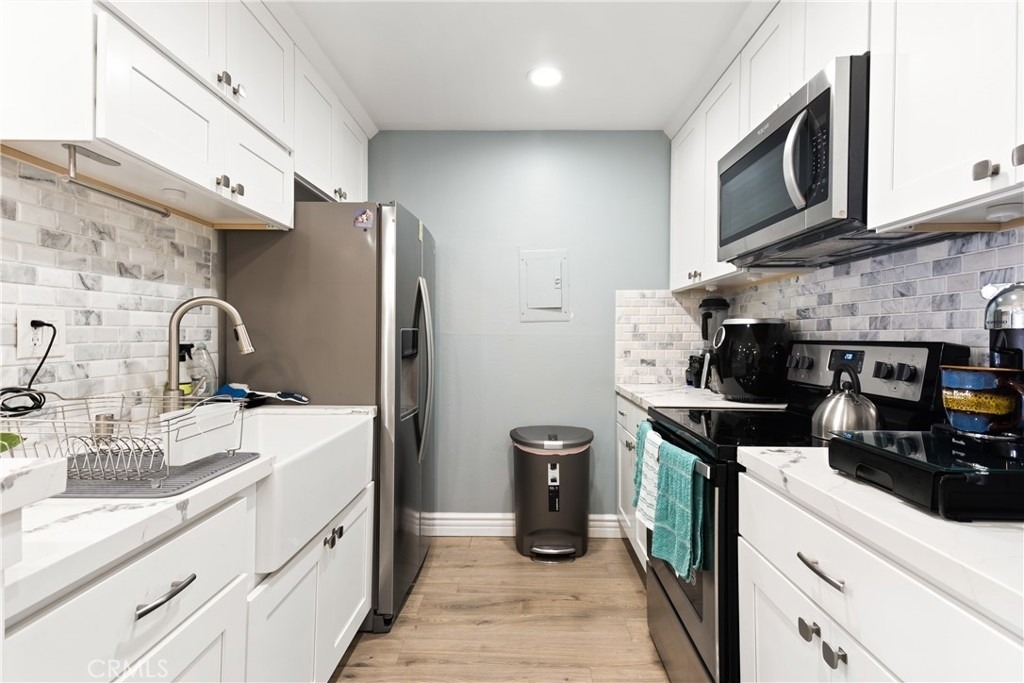 7740 Redlands - Photo 7