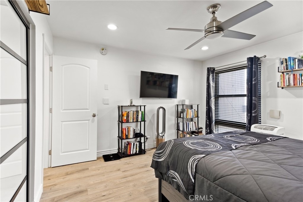 7740 Redlands - Photo 12