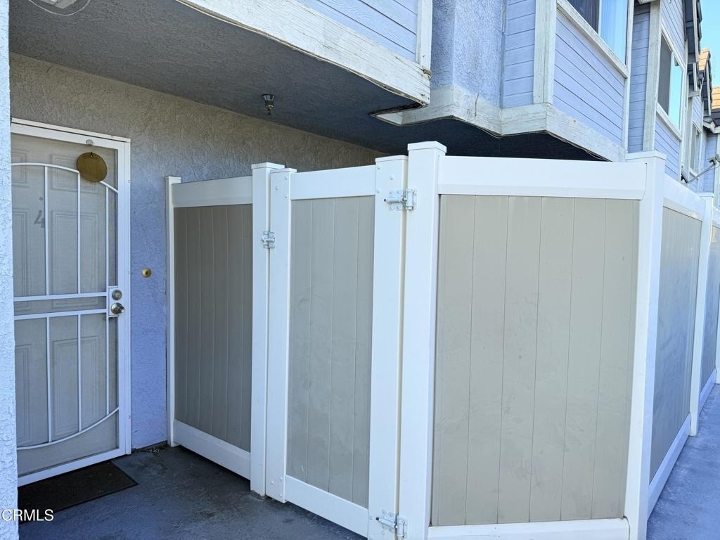1522 S Baldwin Avenue - Photo 1
