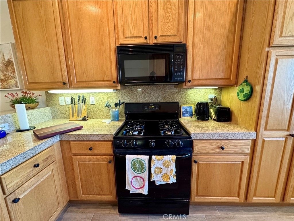 80589 Hoylake Drive - Photo 6