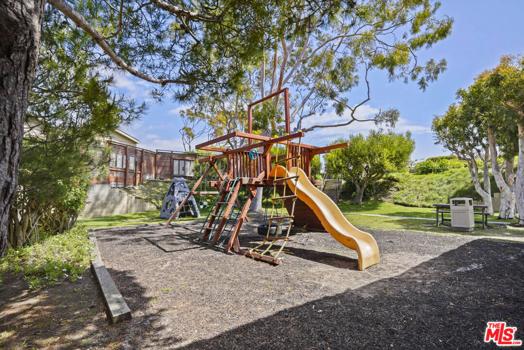 29500 Heathercliff Rd. - Photo 20