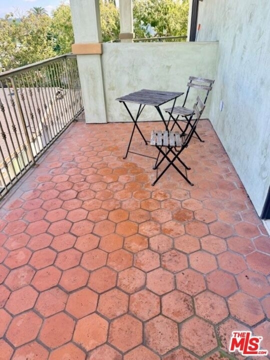 917 N Sierra Bonita Avenue - Photo 14