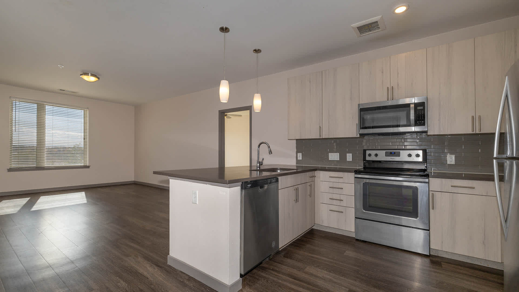 6950 E Chenango Ave - Photo 9