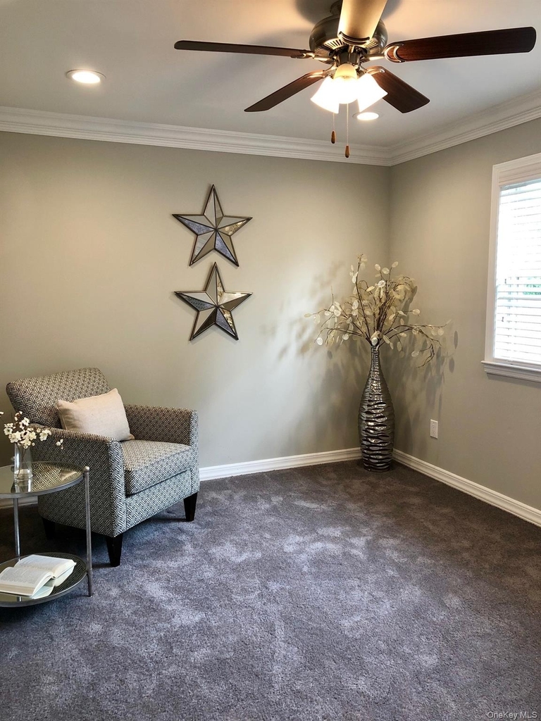 10 Westwood Drive - Photo 6