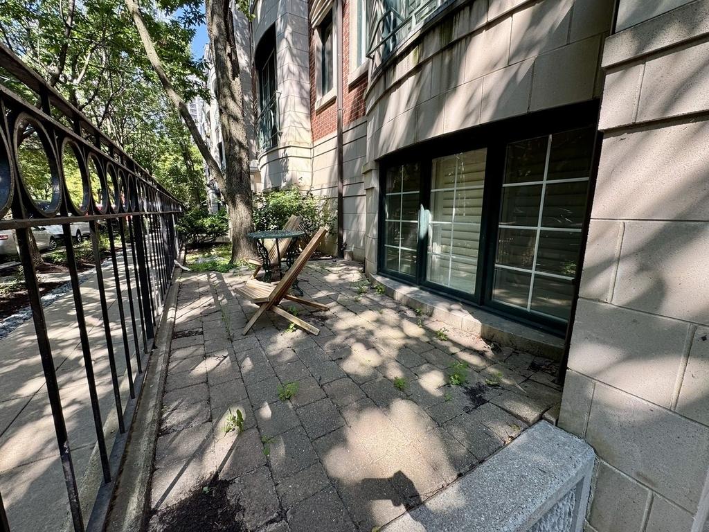 1413 S Prairie Avenue - Photo 3