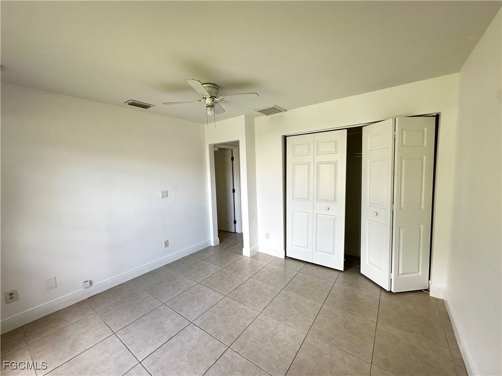 301 E 12th Street - Photo 9