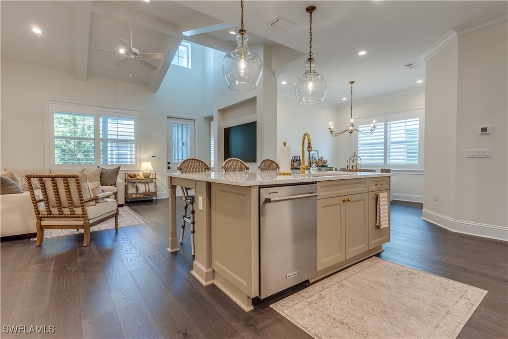 7213 Saona Court - Photo 3