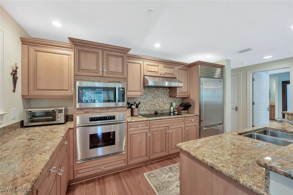 325 3rd Street S - Photo 10