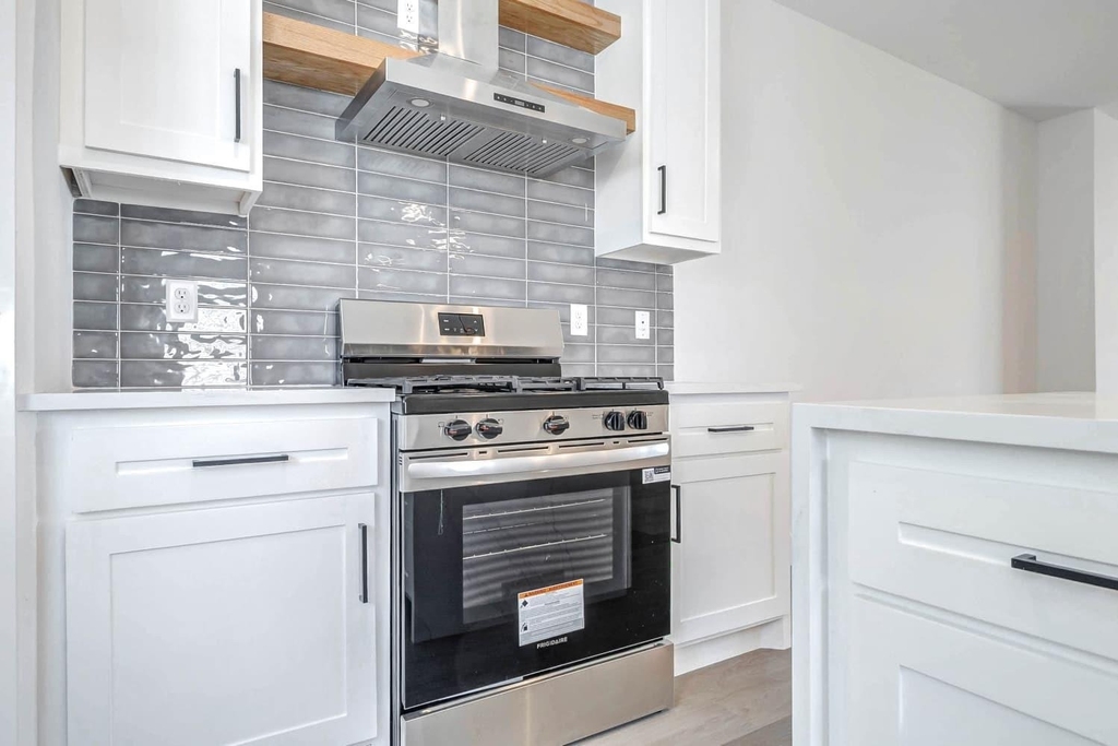5636 Dolores Street - Photo 15