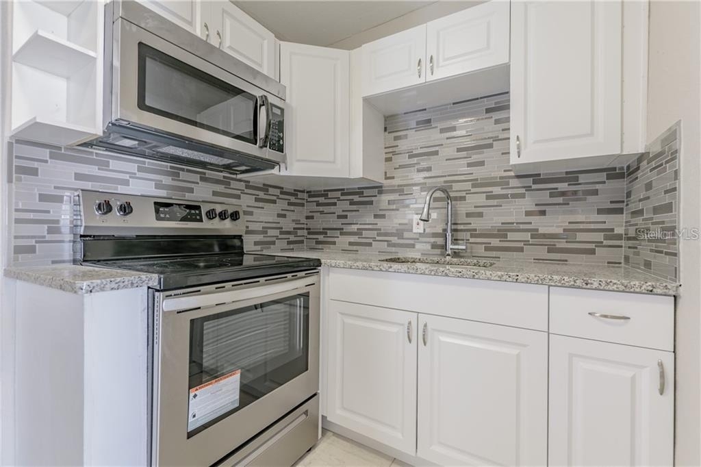 7408 S Sherrill Street - Photo 7