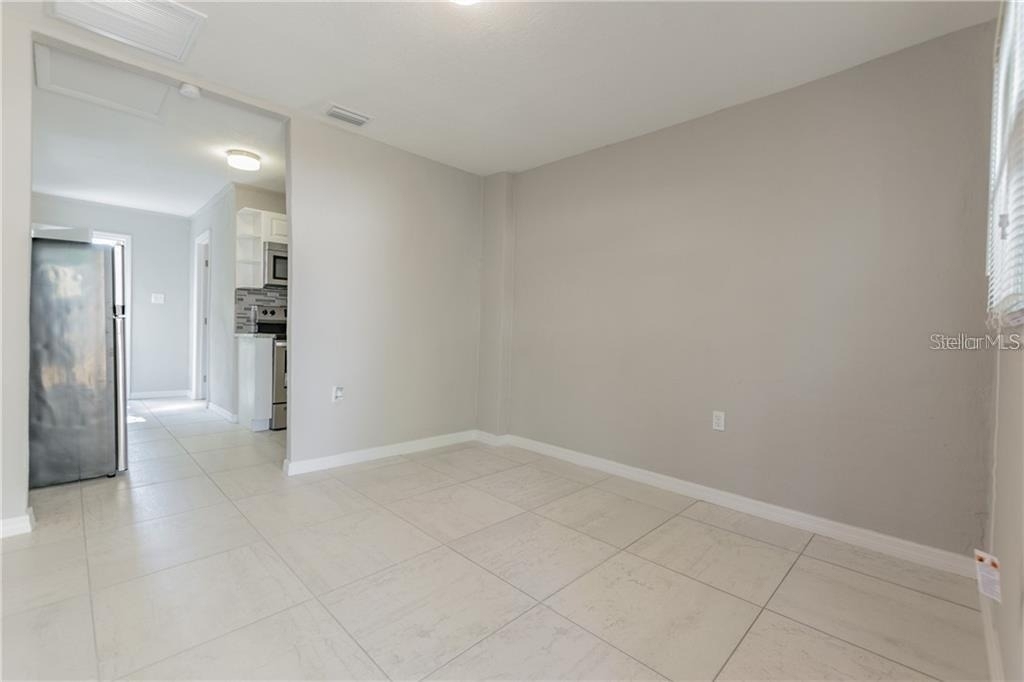 7408 S Sherrill Street - Photo 3