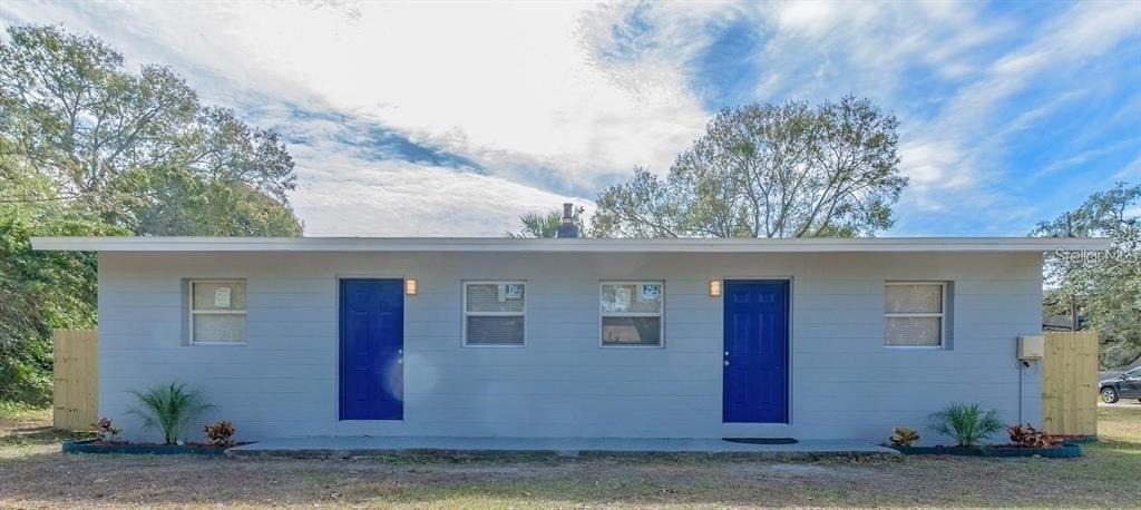 7408 S Sherrill Street - Photo 0