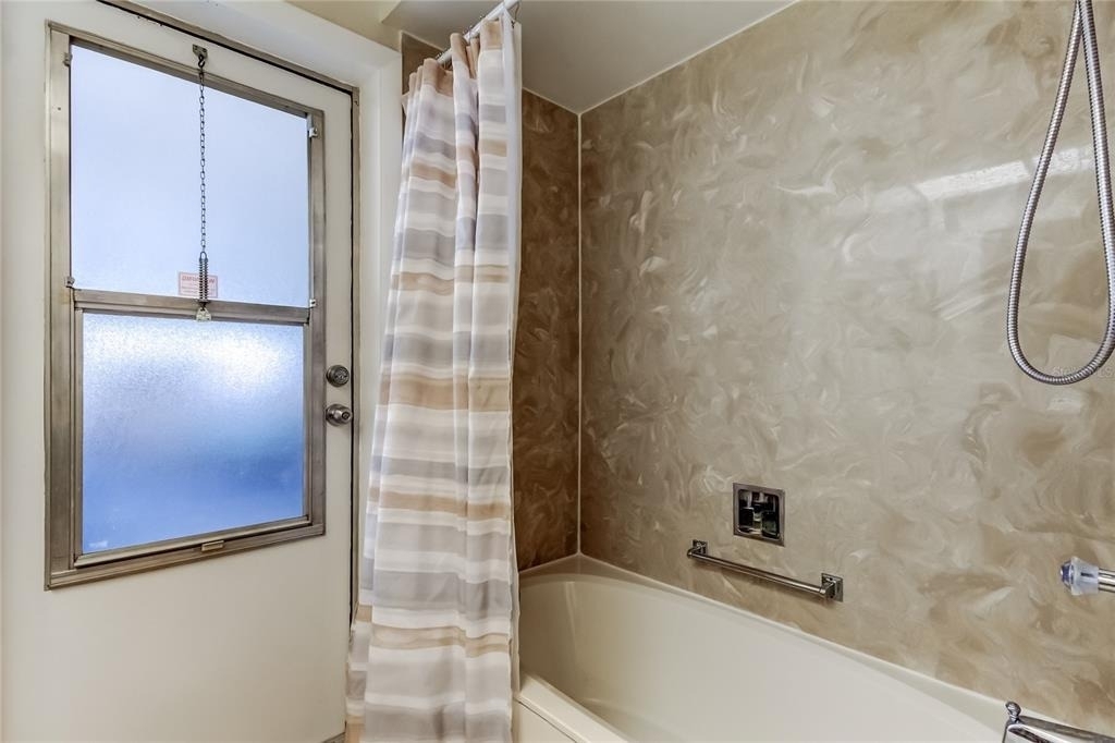 2652 Concorde Court - Photo 18
