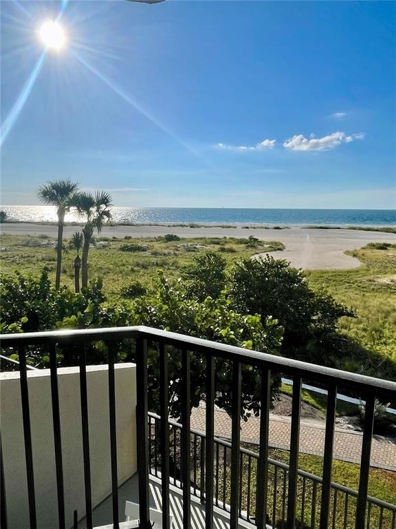 1290 Gulf Boulevard - Photo 2