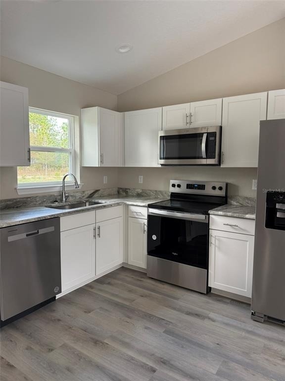 9545 N Travis Drive - Photo 3