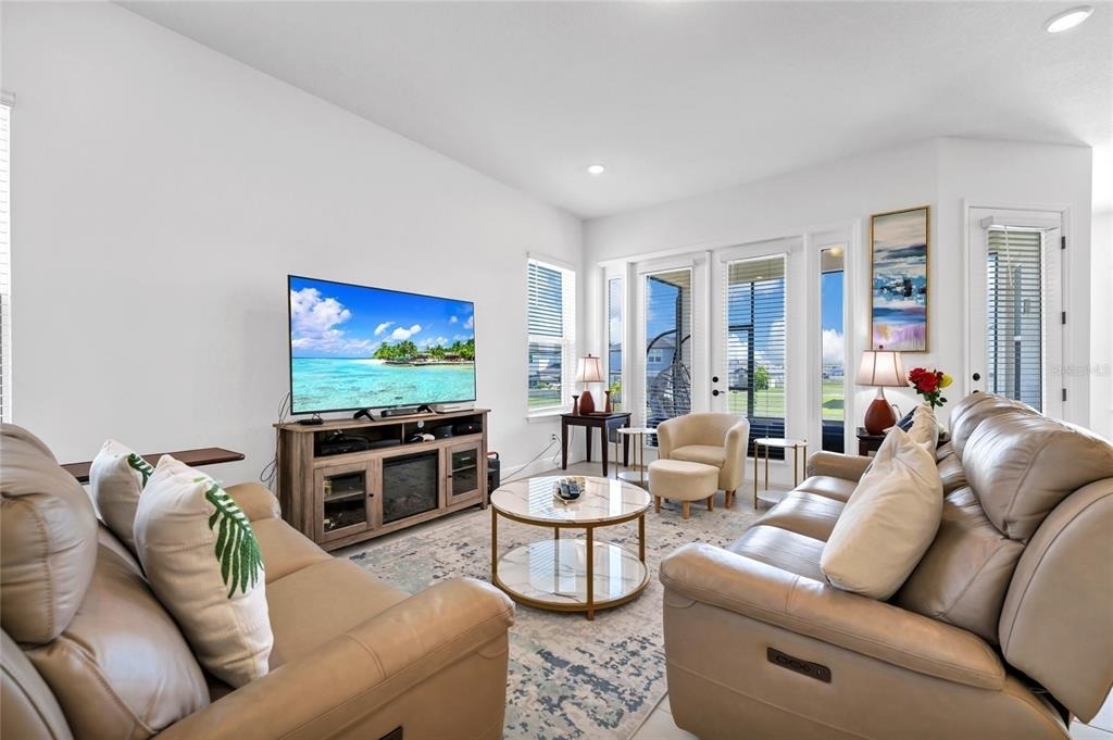 16324 Silver Grove Boulevard - Photo 3