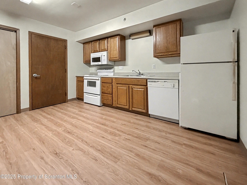 42 Nittany Drive - Photo 2