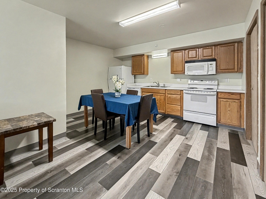 42 Nittany Drive - Photo 3