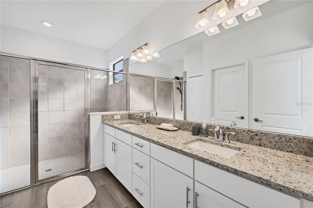 15716 Barefoot Beach Drive - Photo 16