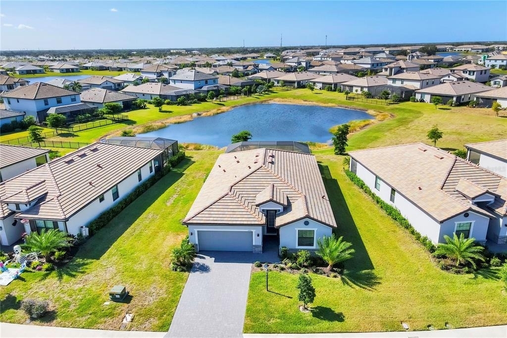 15716 Barefoot Beach Drive - Photo 3