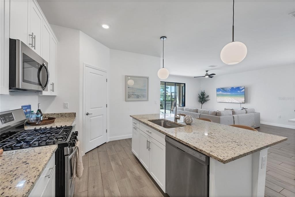 15716 Barefoot Beach Drive - Photo 5
