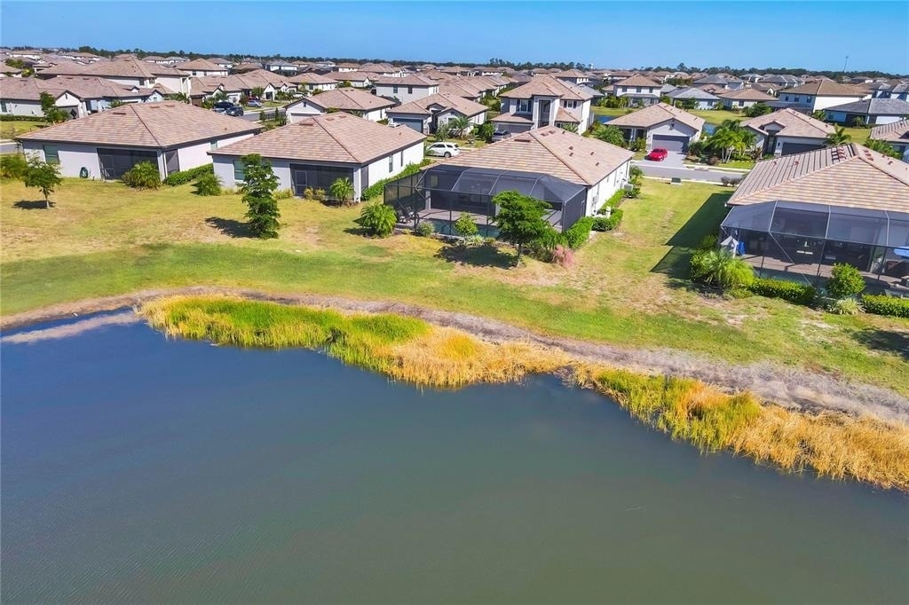 15716 Barefoot Beach Drive - Photo 29