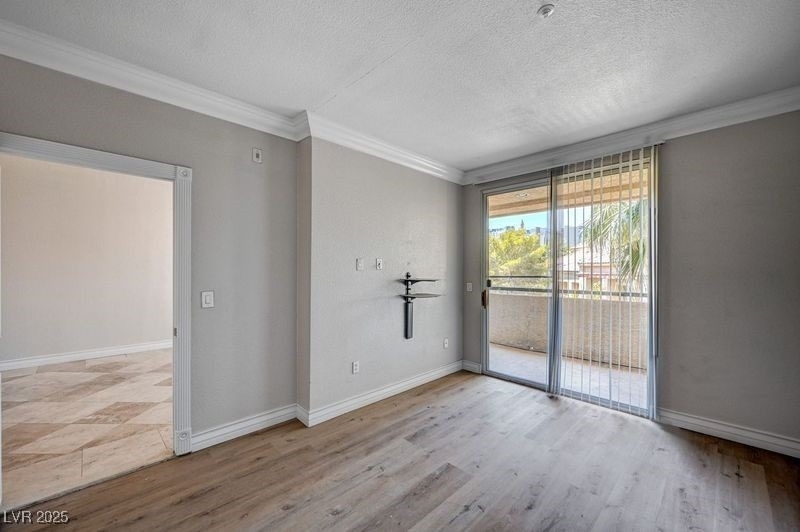 260 E Flamingo Road - Photo 4