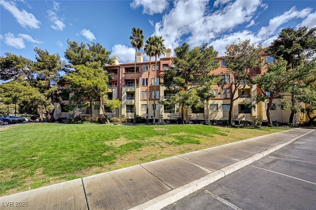 260 E Flamingo Road - Photo 38