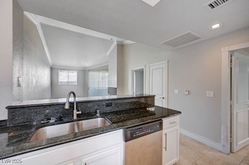 260 E Flamingo Road - Photo 12