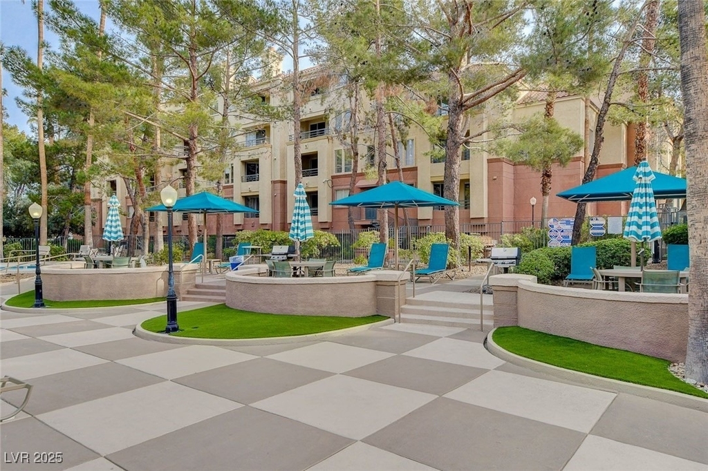 260 E Flamingo Road - Photo 49