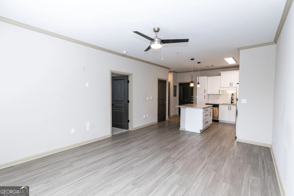 1000 Ashwood Parkway - Photo 7