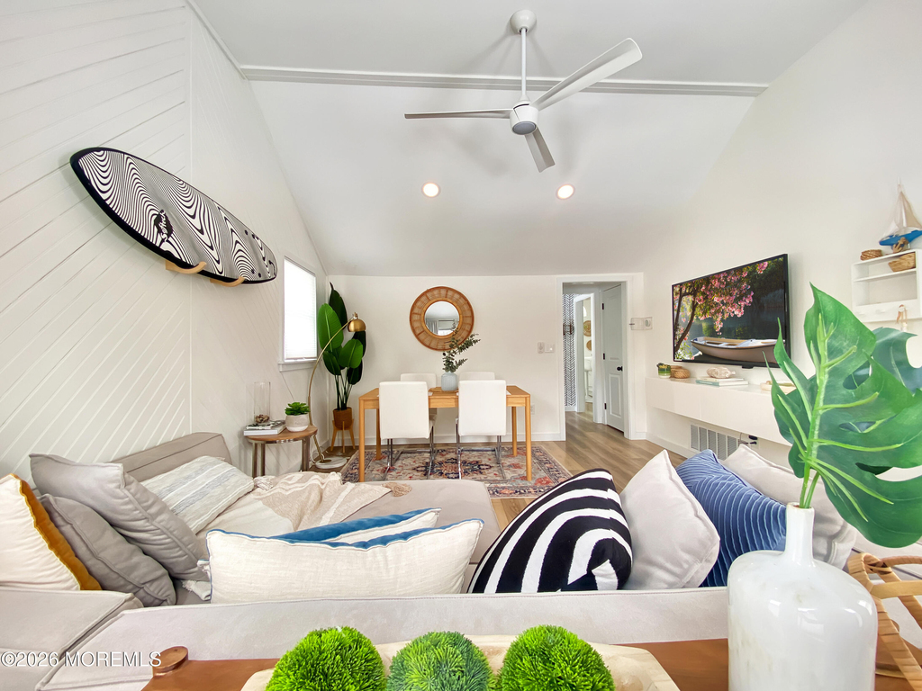 110 Curtis Place - Photo 24