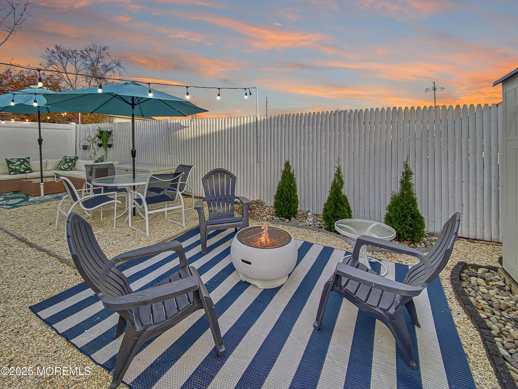 110 Curtis Place - Photo 19