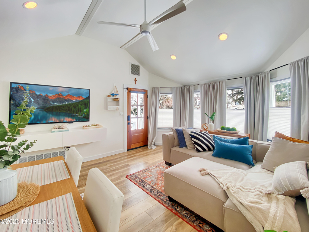 110 Curtis Place - Photo 25