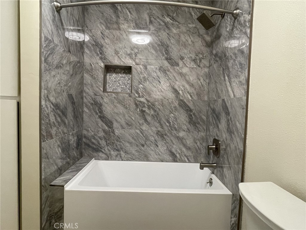 5700 Etiwanda Avenue - Photo 24